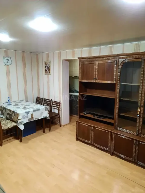Kirayə verilir 1 otaqlı həyət evi 35 m²