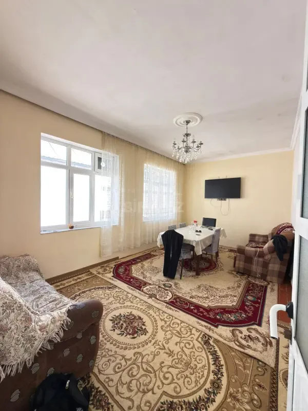 Satılır 3 otaqlı həyət evi 120 m²
