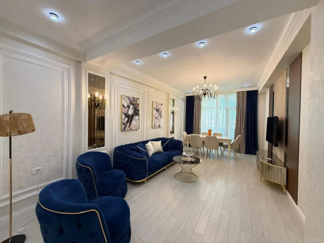Satılır 3 otaqlı mənzil 115 m²