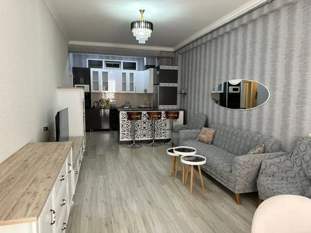 Kirayə verilir 3 otaqlı mənzil 90 m²