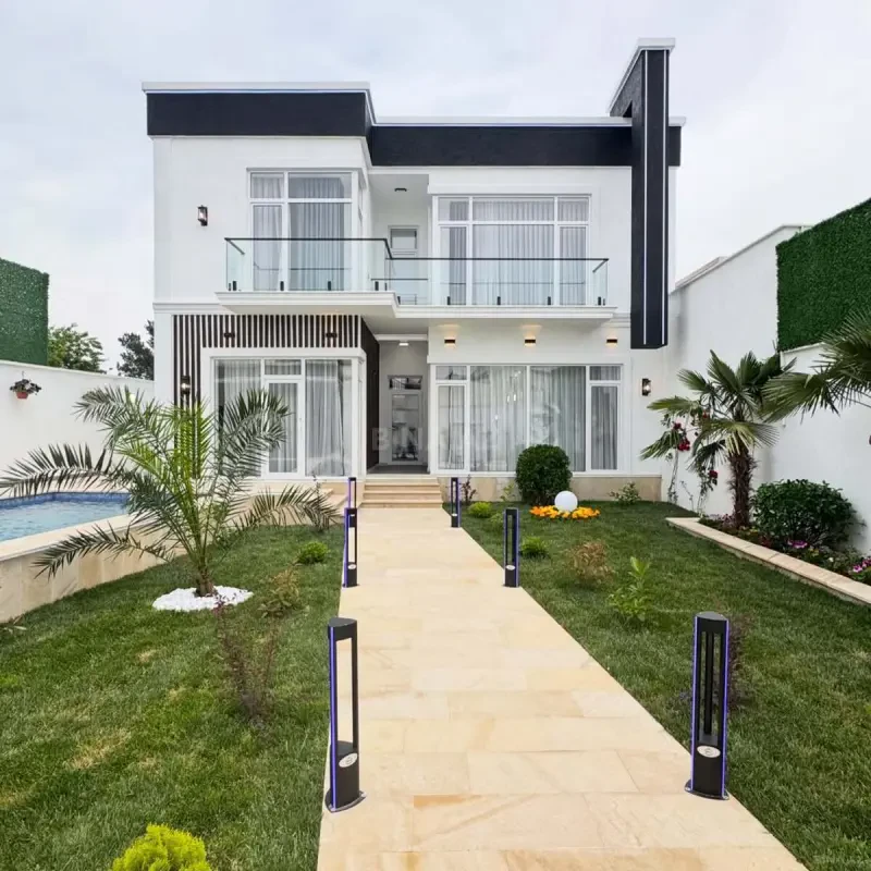 Satılır 4 otaqlı həyət evi 200 m²