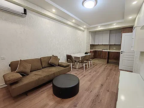 Kirayə verilir 2 otaqlı mənzil 90 m² — Bakı, Xətai 2 otaq 90.00 m²