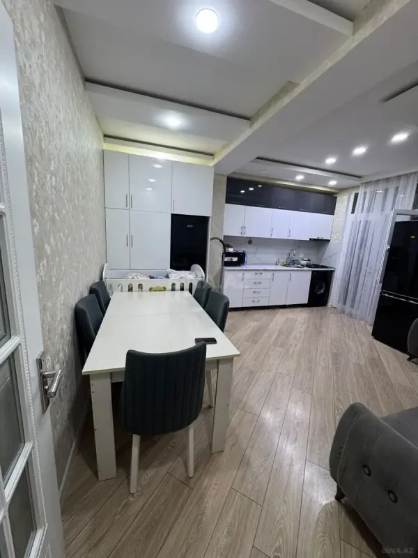 Satılır 2 otaqlı mənzil 44 m²