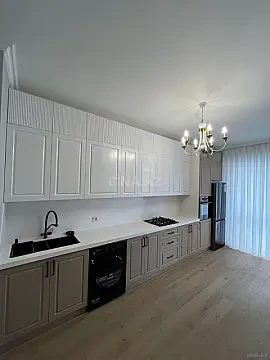 Kirayə verilir 3 otaqlı mənzil 100 m² — Bakı, Memar Əcəmi yanı 3 otaq 100.00 m²