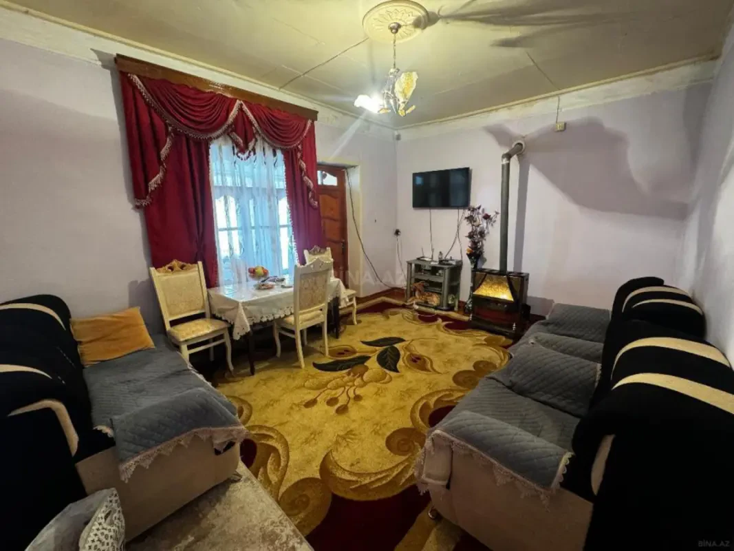 Satılır 3 otaqlı həyət evi 100 m²