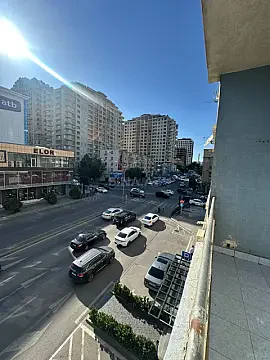 Kirayə verilir 3 otaqlı mənzil 100 m² — Bakı 3 otaq 100.00 m²