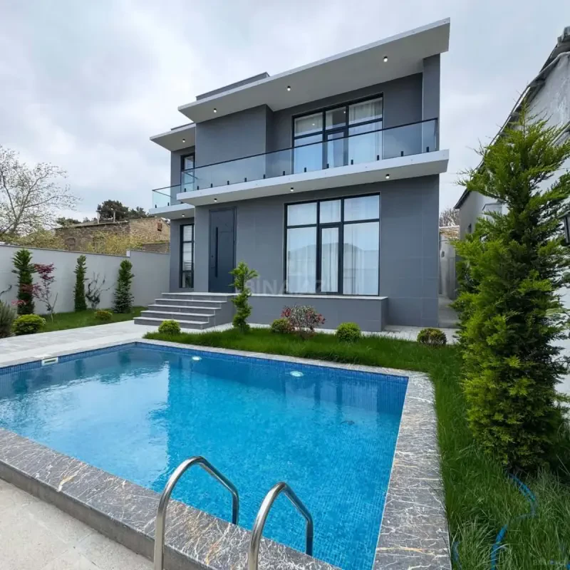 Satılır 5 otaqlı həyət evi 280 m²