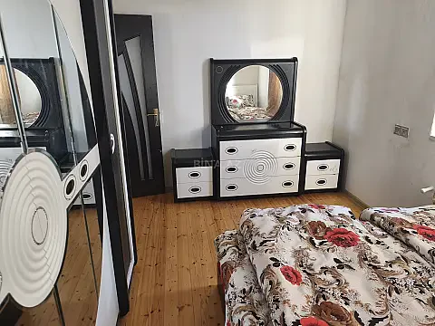 Kirayə verilir 3 otaqlı həyət evi 90 m² — Bakı 3 otaq 90.00 m²