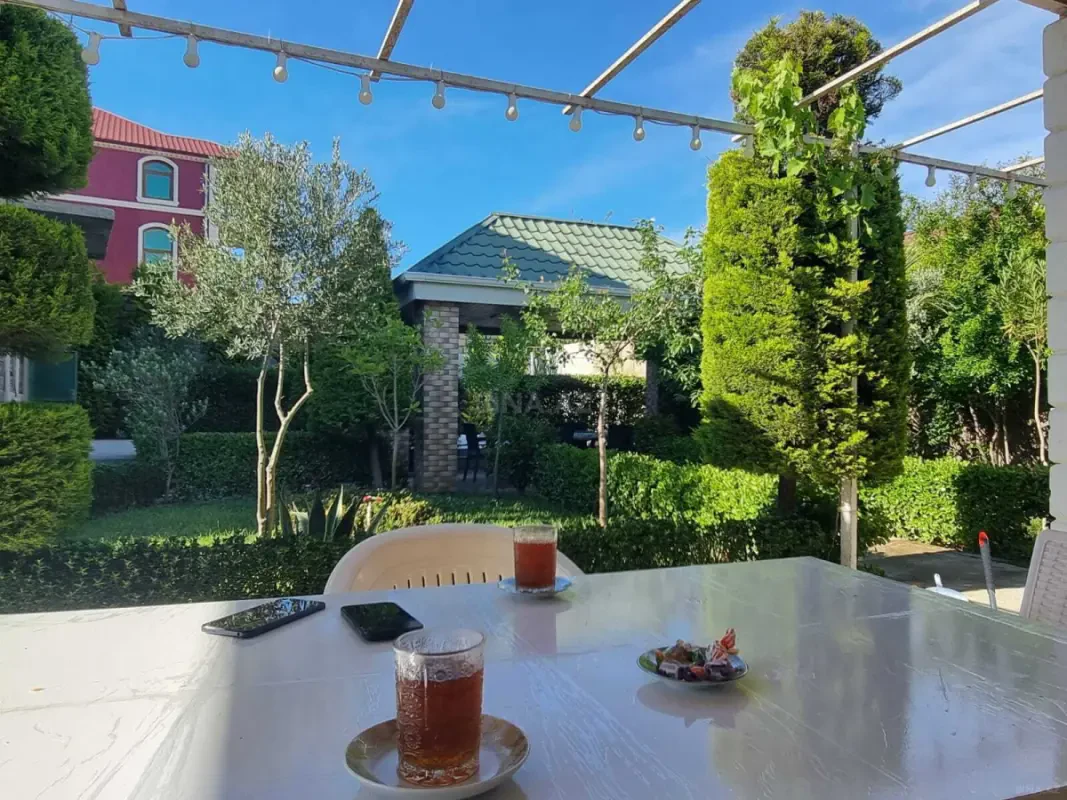 Kirayə verilir 2 otaqlı həyət evi 50 m²