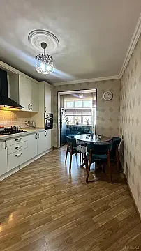 Satılır 5 otaqlı mənzil 120 m² — Bakı 5 otaq 120.00 m²