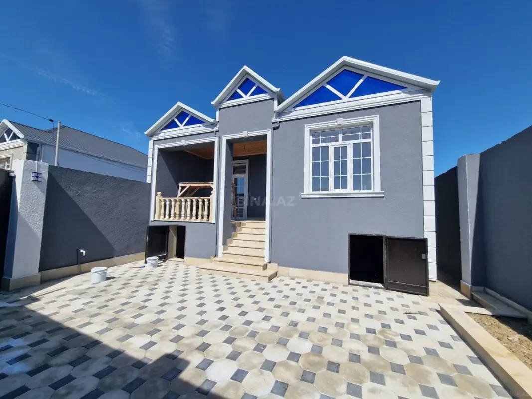 Satılır 4 otaqlı həyət evi 126 m²