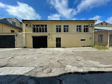Satılır 7 otaqlı həyət evi 300 m² — Bakı, Nəsimi 7 otaq 300.00 m²