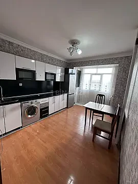 Kirayə verilir 2 otaqlı mənzil 65 m² — Bakı, Yeni Günəşli 2 otaq 65.00 m²