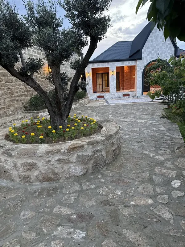 Kirayə verilir 3 otaqlı həyət evi 240 m²
