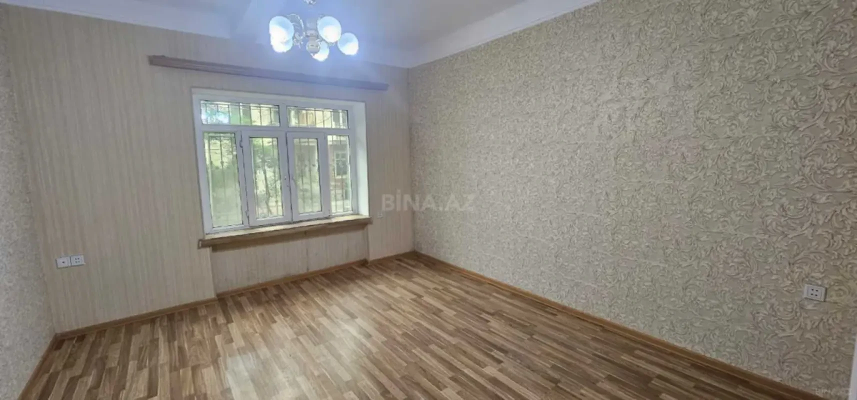 Satılır 3 otaqlı mənzil 60 m²