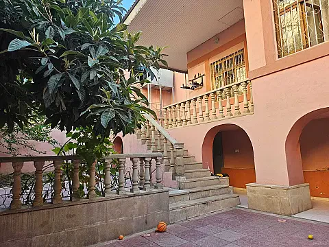 Satılır 4 otaqlı həyət evi 141.3 m² — Bakı, İnşaatçılar 4 otaq 141.30 m²