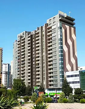Satılır 3 otaqlı mənzil 152 m² — Bakı 3 otaq 152.00 m²