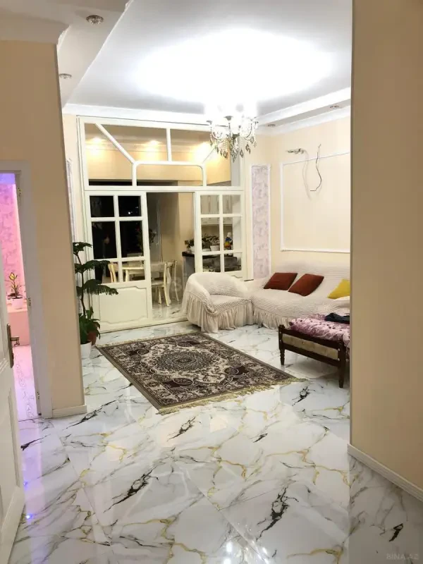 Satılır 3 otaqlı mənzil 90 m²