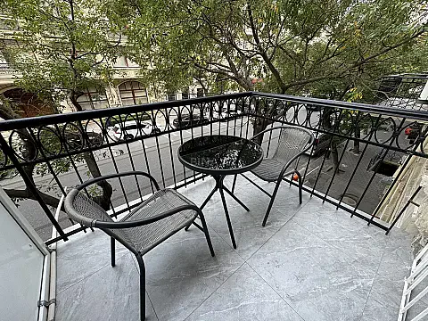 Kirayə verilir 2 otaqlı mənzil 56 m² — Bakı, Sahil qəs. 2 otaq 56.00 m²