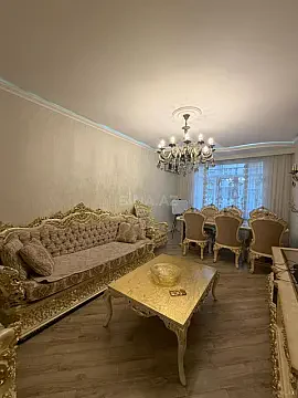 Satılır 3 otaqlı mənzil 122 m² — Bakı 3 otaq 122.00 m²