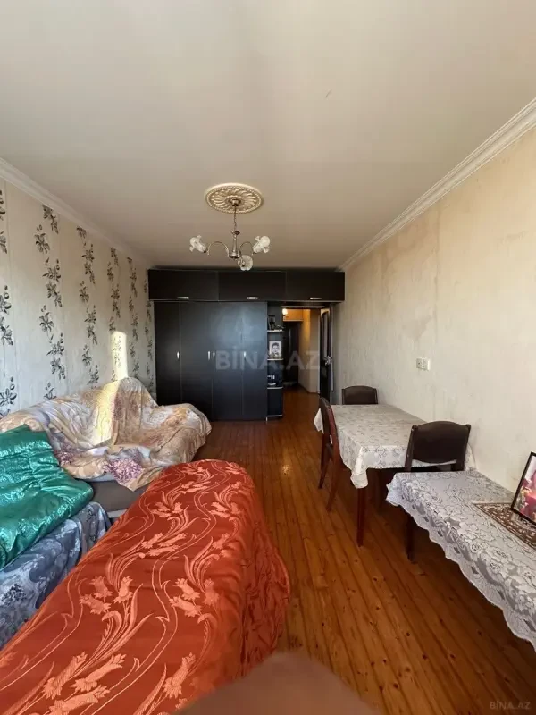 Satılır 2 otaqlı mənzil 62 m²