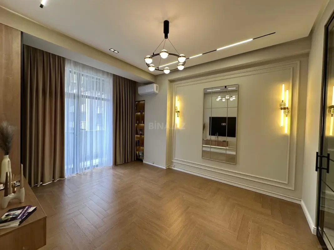 Satılır 2 otaqlı mənzil 55 m²