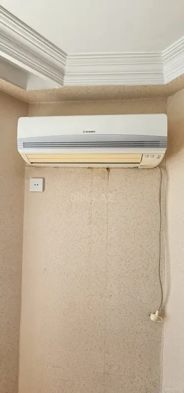 Kirayə verilir 2 otaqlı mənzil 70 m²