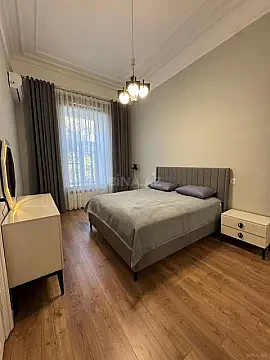 Kirayə verilir 2 otaqlı mənzil 60 m² — Bakı, Sahil qəs. 2 otaq 60.00 m²
