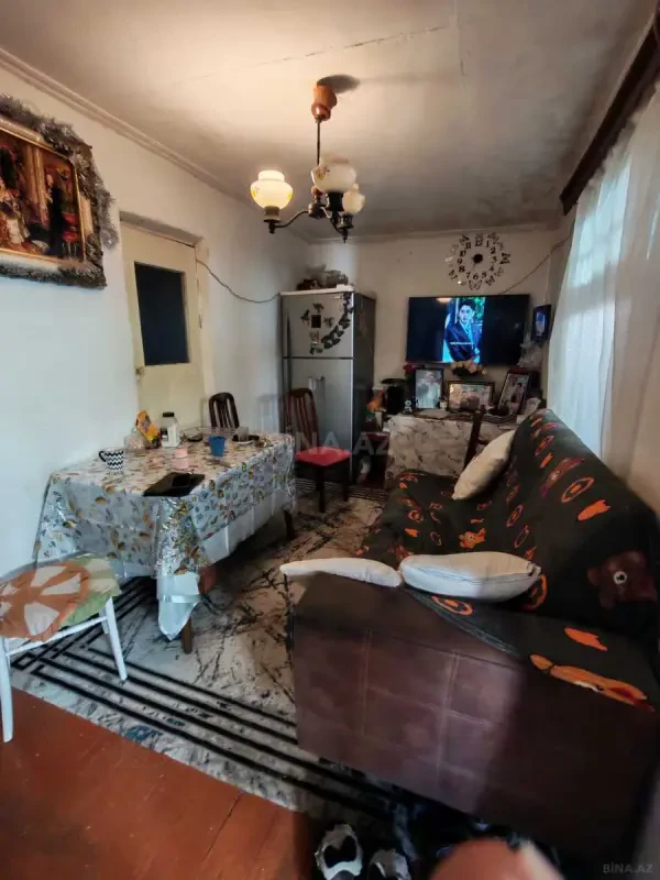 Satılır 2 otaqlı həyət evi 75 m²