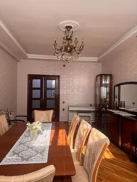 Satılır 3 otaqlı mənzil 120 m² — Bakı, İnşaatçılar 3 otaq 120.00 m²