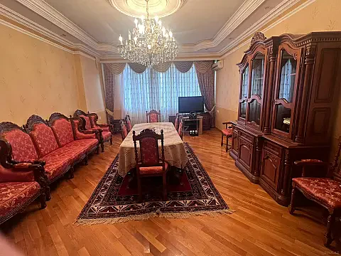 Satılır 3 otaqlı mənzil 133 m² — Bakı, Nərimanov 3 otaq 133.00 m²