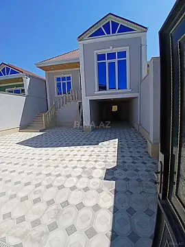 Satılır 4 otaqlı həyət evi 100 m² — Bakı 4 otaq 100.00 m²
