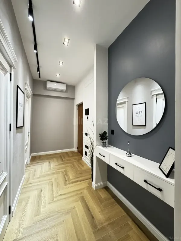 Satılır 2 otaqlı mənzil 65 m²
