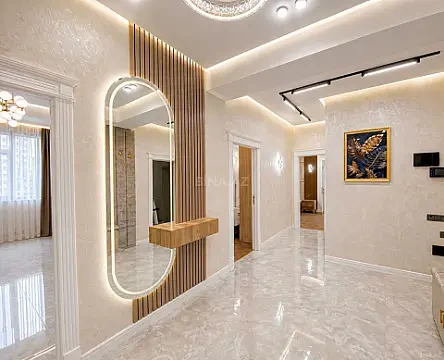 Satılır 3 otaqlı mənzil 125 m² — Bakı 3 otaq 125.00 m²