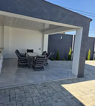 Kirayə verilir 4 otaqlı həyət evi 150 m² — Bakı 4 otaq 150.00 m²