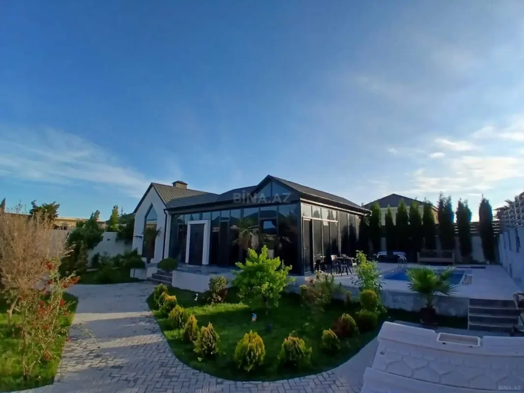 Kirayə verilir 4 otaqlı həyət evi 220 m²