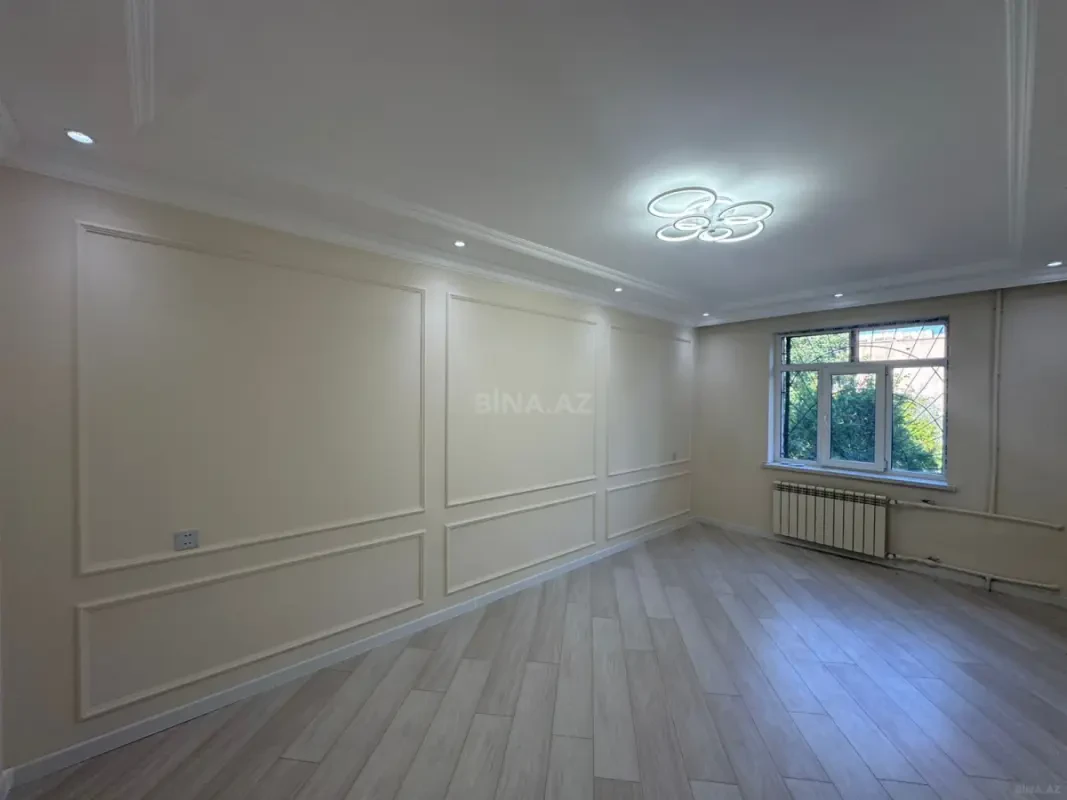 Satılır 4 otaqlı mənzil 105 m²