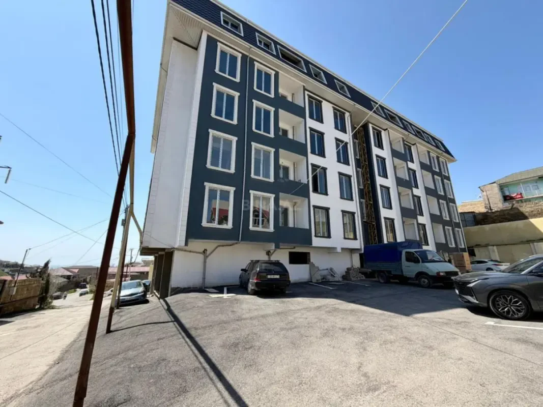 Satılır 2 otaqlı mənzil 56 m²