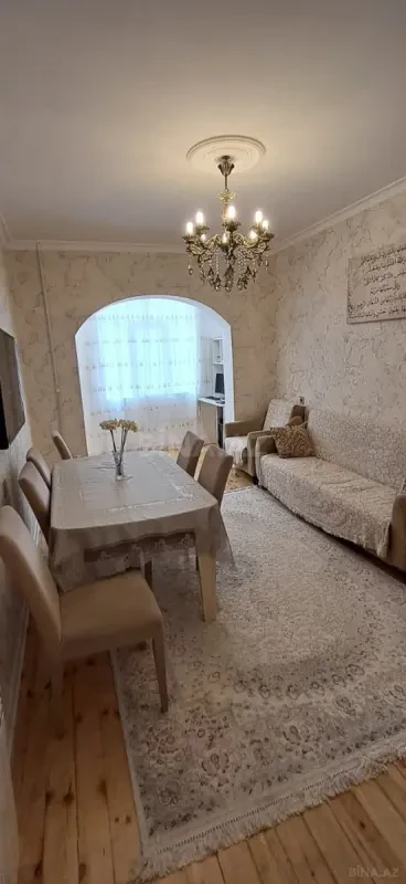 Satılır 2 otaqlı mənzil 75 m²
