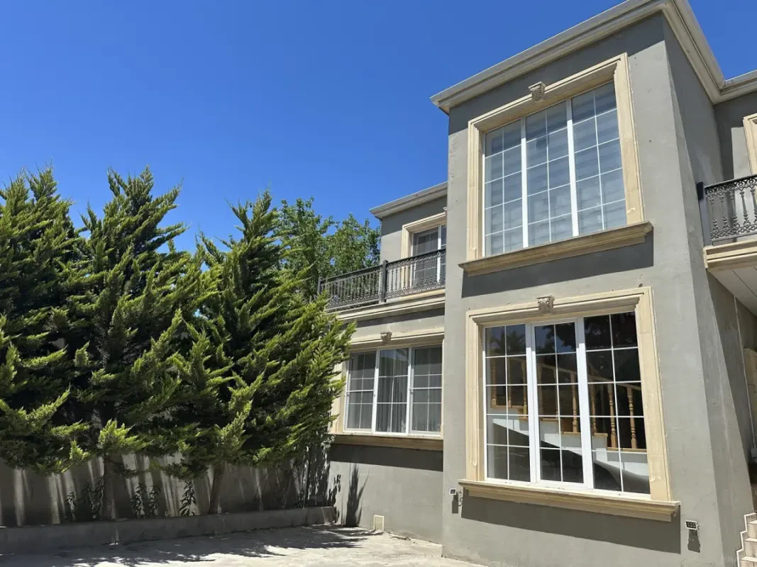 Satılır 6 otaqlı həyət evi 143 m²