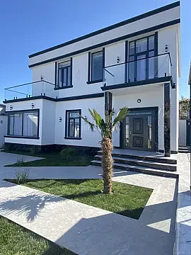 Satılır 4 otaqlı həyət evi 200 m² — Bakı, Mərdəkan 4 otaq 200.00 m²