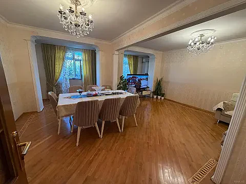 Satılır 4 otaqlı mənzil 110 m² — Bakı 4 otaq 110.00 m²