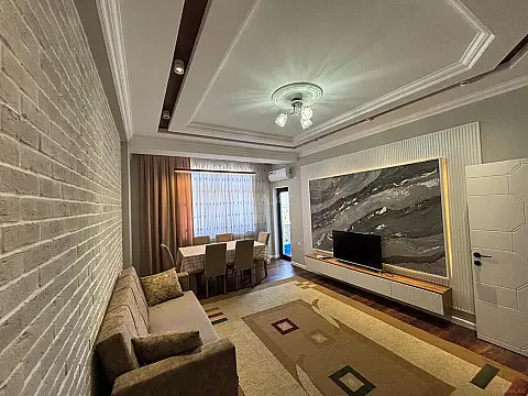 Kirayə verilir 2 otaqlı mənzil 55 m² — Bakı 2 otaq 55.00 m²