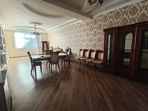 Kirayə verilir 3 otaqlı mənzil 150 m² — Bakı 3 otaq 150.00 m²