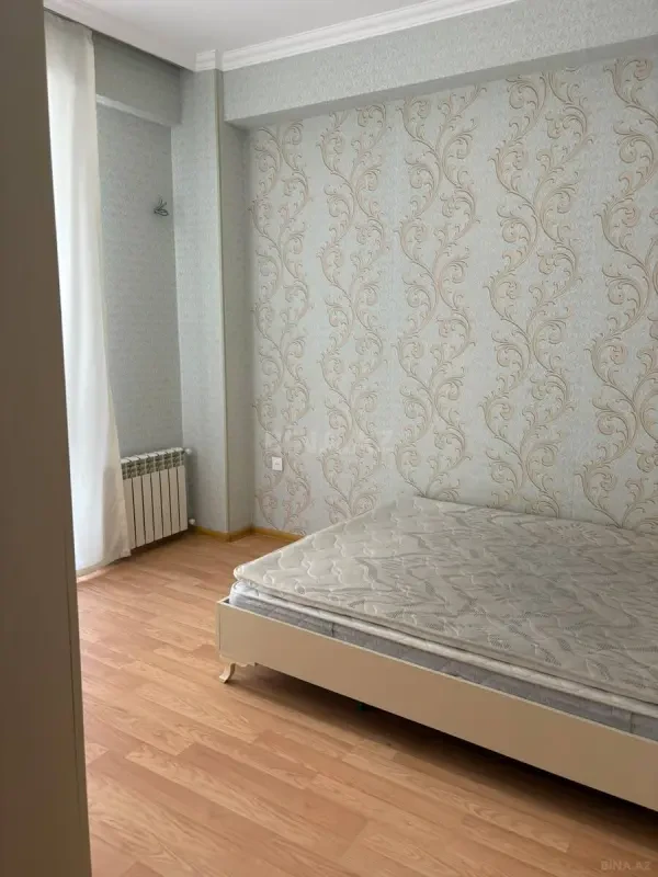 Kirayə verilir 3 otaqlı mənzil 90 m²