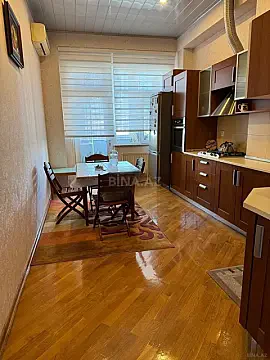Kirayə verilir 3 otaqlı mənzil 120 m² — Bakı, İnşaatçılar 3 otaq 120.00 m²