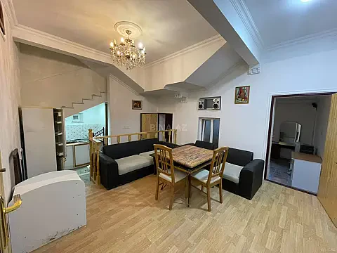 Kirayə verilir 2 otaqlı həyət evi 65 m² — Bakı, İnşaatçılar 2 otaq 65.00 m²