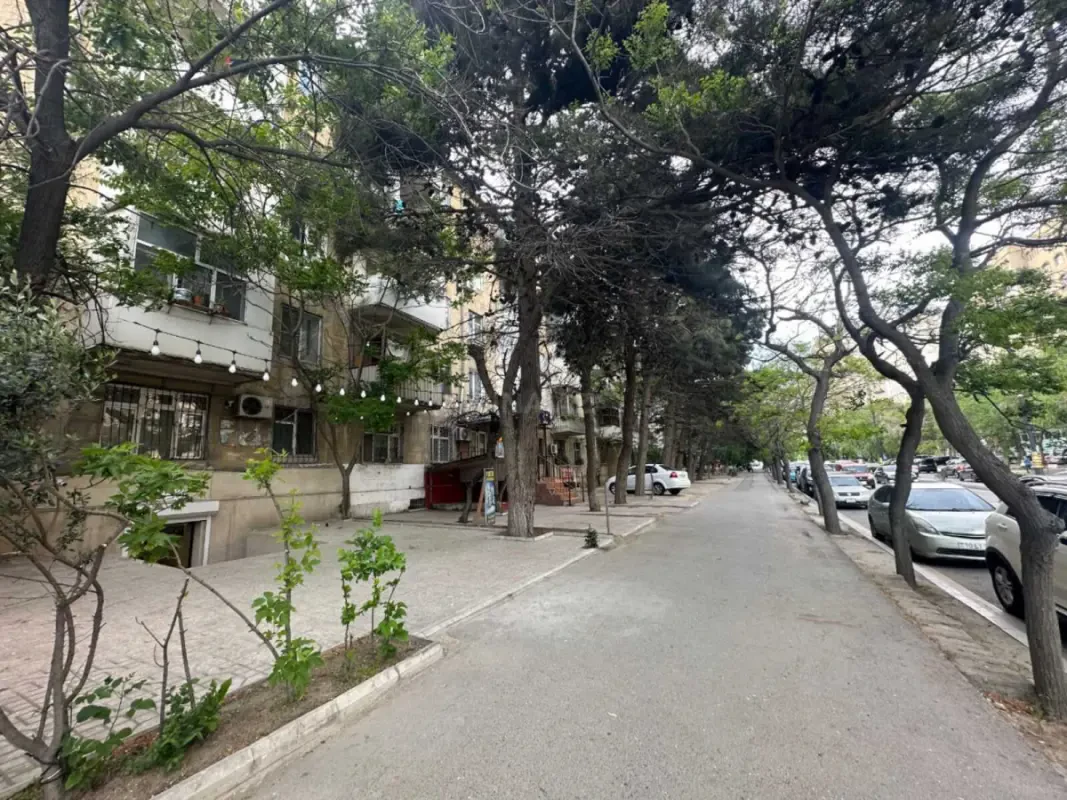 Satılır 1 otaqlı mənzil 40 m²