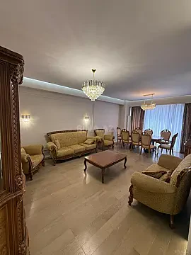 Kirayə verilir 4 otaqlı mənzil 140 m² — Bakı 4 otaq 140.00 m²