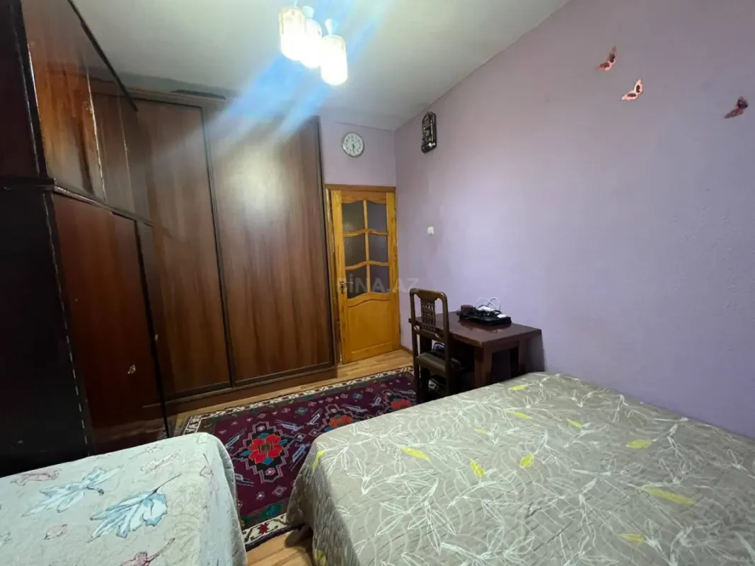 Satılır 2 otaqlı mənzil 42 m²
